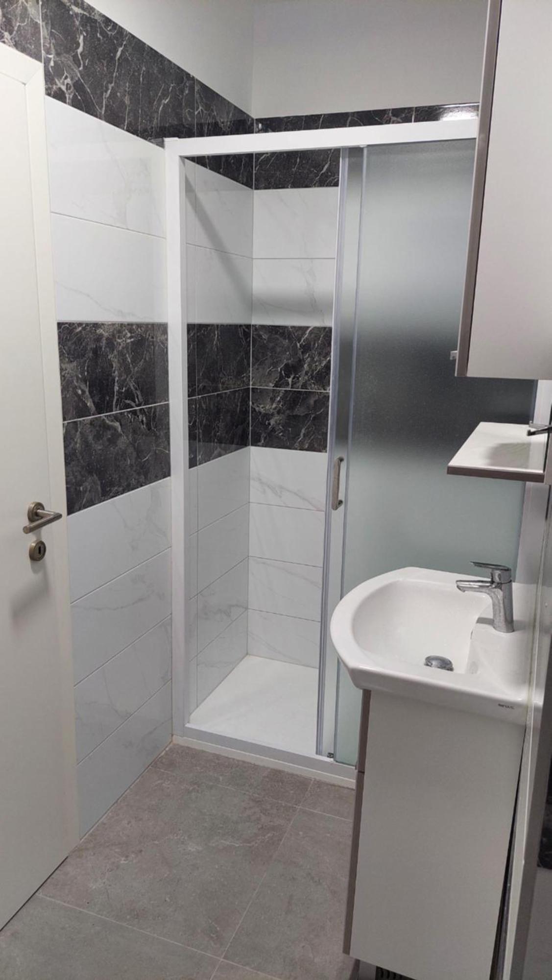 Room With Private Toilet And Balcony In City Center In Shared Apartment Split Dış mekan fotoğraf